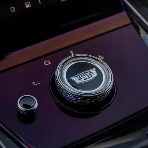 Cadillac Escalade centre console controller